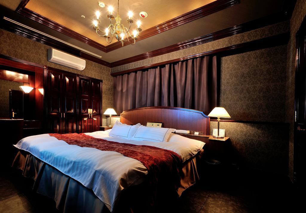 Hotel Alps (Adults Only) Ōsaka Extérieur photo