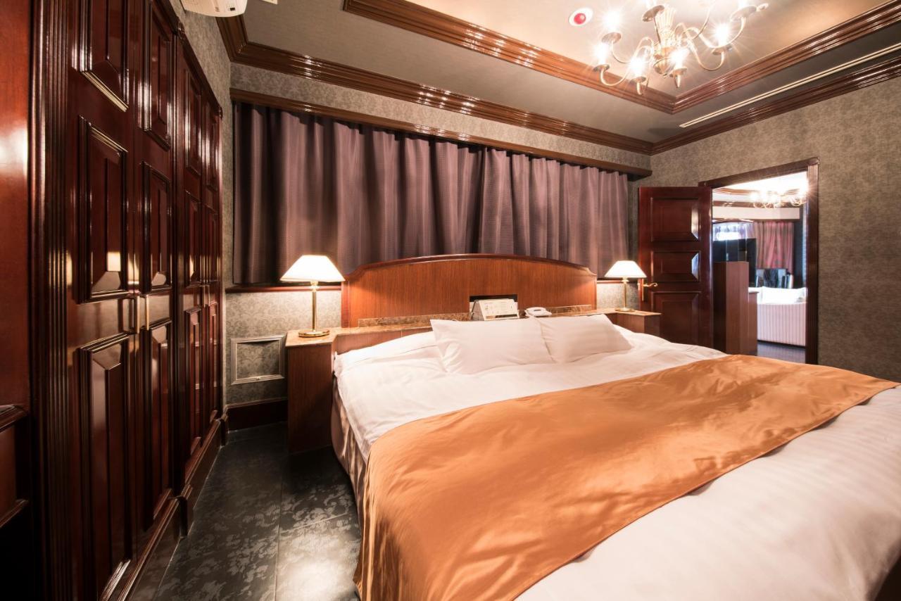 Hotel Alps (Adults Only) Ōsaka Extérieur photo