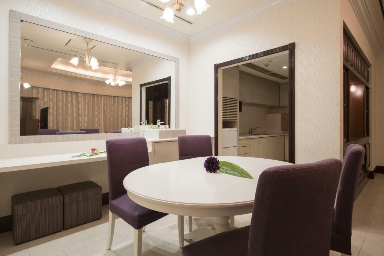 Hotel Alps (Adults Only) Ōsaka Extérieur photo