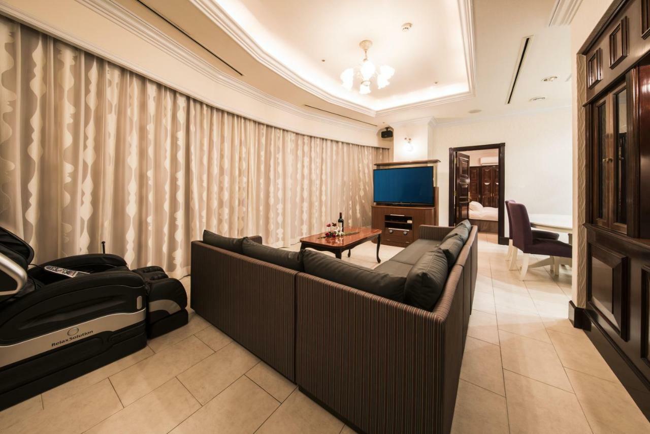 Hotel Alps (Adults Only) Ōsaka Extérieur photo